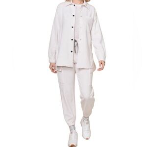 Sundry WOMEN'S MORE SUNDAYS SHACKET IN OYSTER size S/M oversized